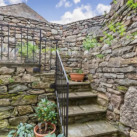 Quince Nyaraló Flookburgh